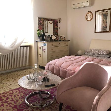B & B Da Giusy Corte Franca Zewnętrze zdjęcie